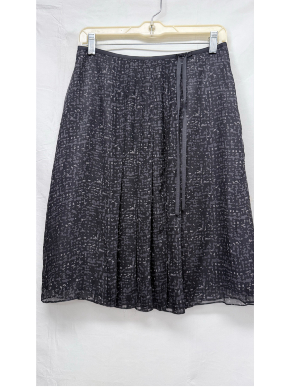 Women's Ann Taylor Silk Midi Skirt Black Grey Size 4 - Picture 2 of 14